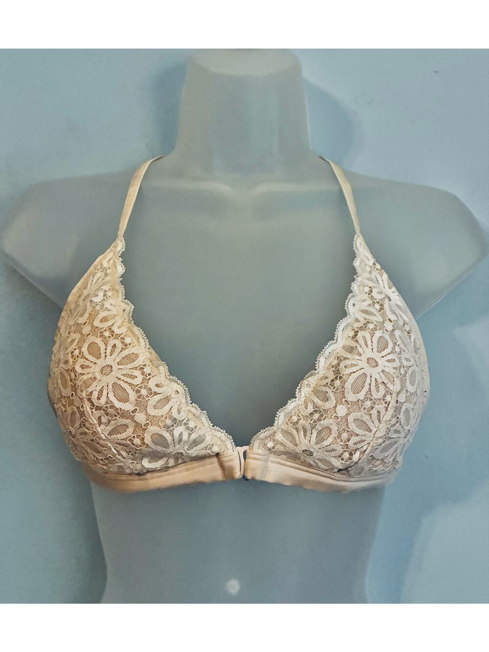 Victoria's Secret Bralette White Lace Medium Racerback NWOT Boho Festival